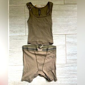 Women’s skims Boxer briefs and tank